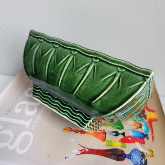 Vintage MCM Green McCoy Pottery Rectangular Planter Vase - Picture 7 of 8